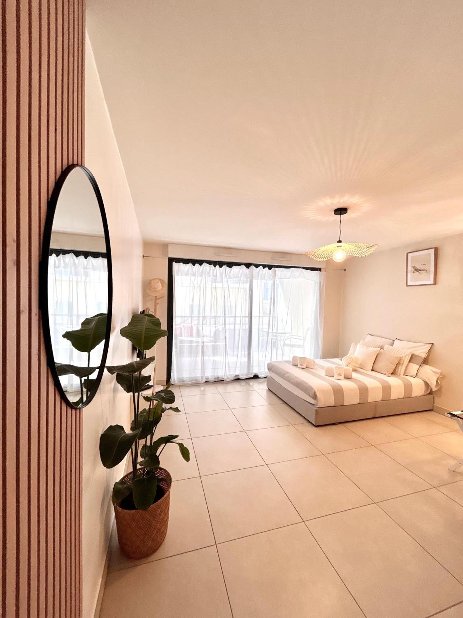 Studio Neuf - Portes De Monaco - Confort - Wifi - Clim Zewnętrze zdjęcie