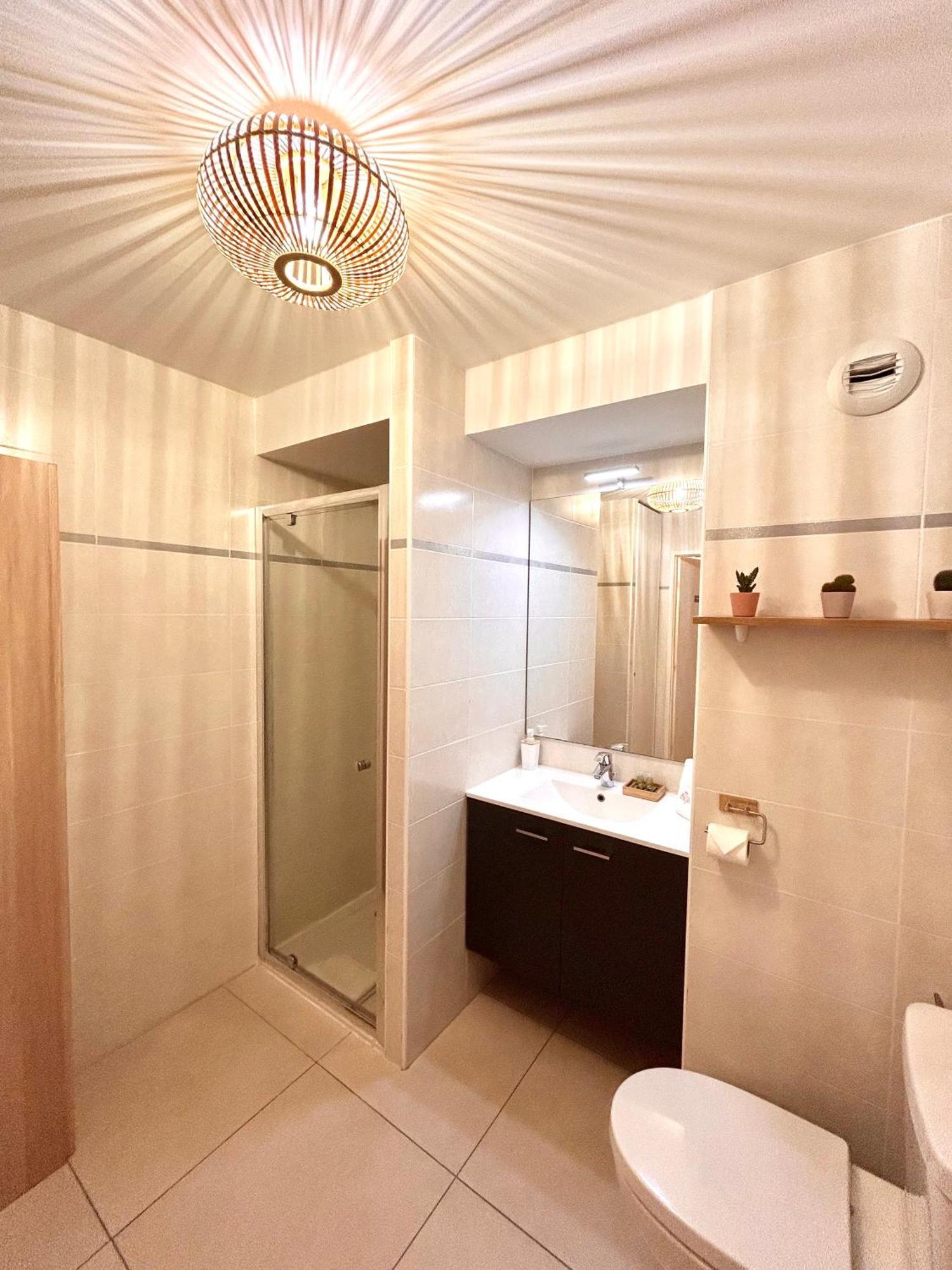 Studio Neuf - Portes De Monaco - Confort - Wifi - Clim Zewnętrze zdjęcie